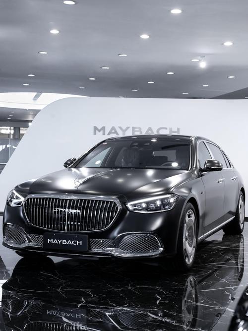 佛山214岚图汽车的售后服务让用户无忧出行，迈巴赫未来的豪华车趋势